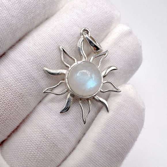 Rainbow Moonstone Sun Gemstone .925 Sterling Silver Sun Pendant - Picture 12 of 16